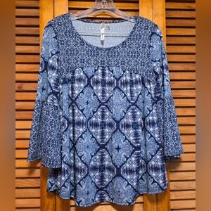 NY Collection Blue & White Geometric Blouse Top 3/4  Bell Sleeves Women's Size S